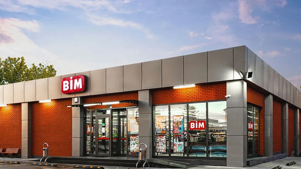 BİM AKTÜEL 19 AĞUSTOS SALI KATALOĞU 2025 | 19 Ağustos Salı BİM Markete 10 Kilo Toz Deterjan Geliyor