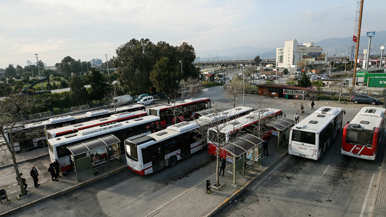İZMİR TOPLU TAŞIMA ZAMMI 2025 | İzmir'de Öğrenci - Tam Abonman Ücreti Ne Kadar Oldu?