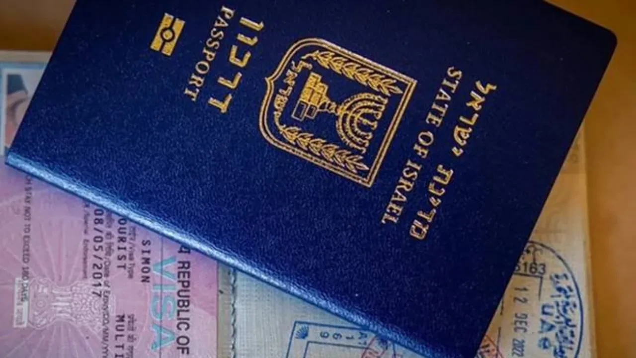 İsrailli turistlerin pasaportu yanlışlıkla çöpe atıldı