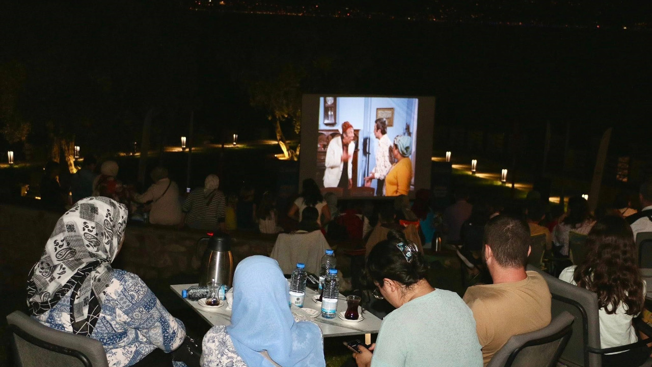 Tarihi kalede "Neşeli Günler"