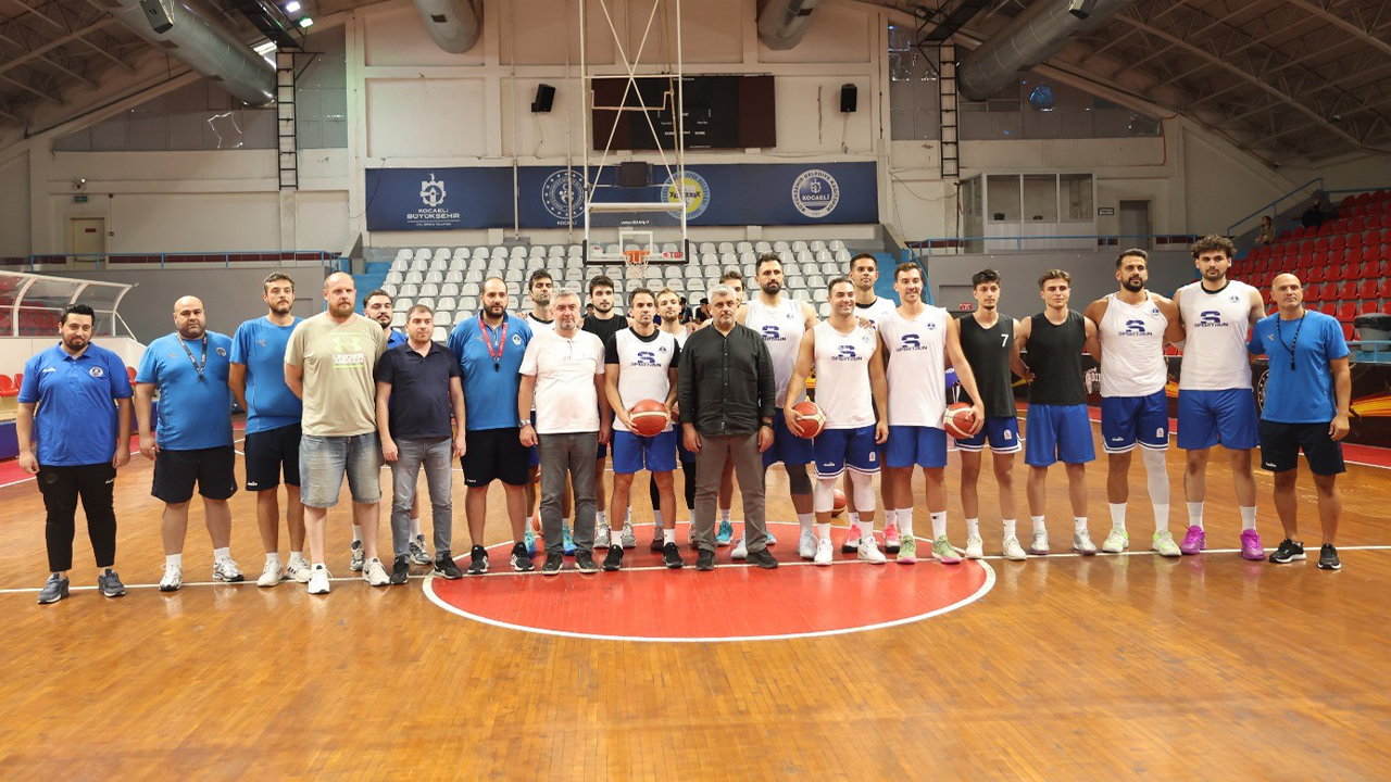 Kendini 1. Lig'de bulan Kağıtspor'dan hızlandırılmış program!