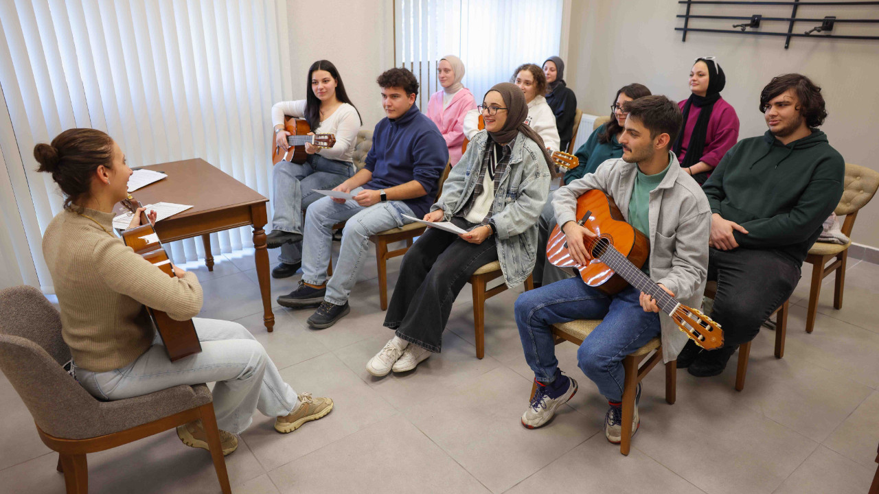 Halkevi Gençlik Merkezi'nde kayıt dönemi başladı!
