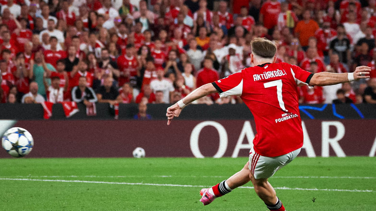 Kerem Aktürkoğlu resmen Fenerbahçe'de