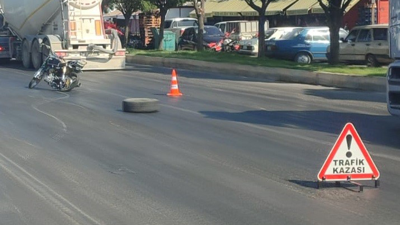 Motosikletle otomobil çarpıştı! 1 kişi hayatını kaybetti 1 kişi yaralandı