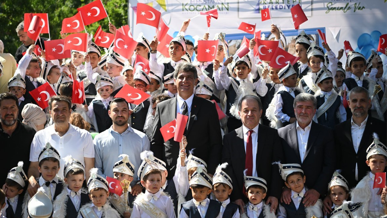 Kocaeli'de sünnet şöleni, Zafer Bayramı coşkusuyla birleşti