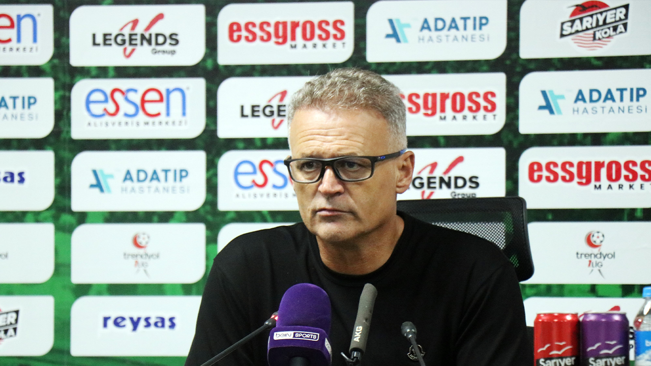 Sakaryaspor’da İrfan Buz ile yollar ayrıldı