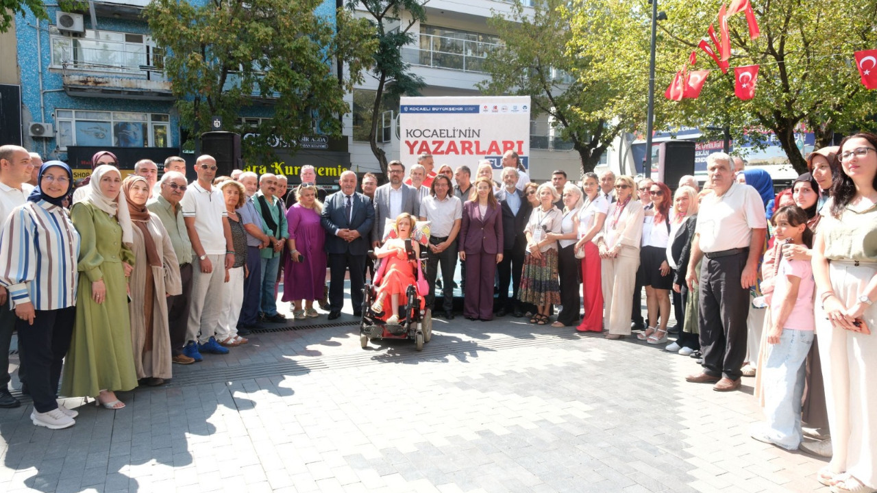 Kocaeli'nin yazarları okurlarla buluştu