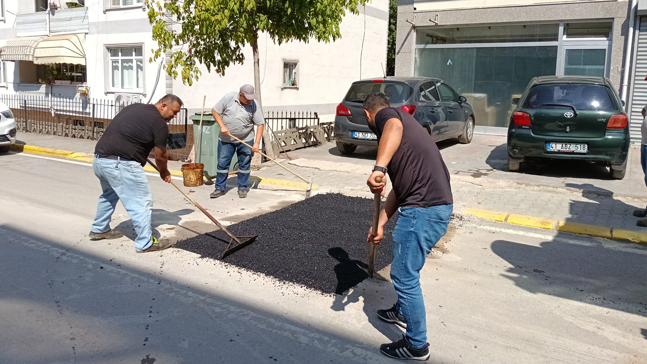Körfez'de yol çalışmaları devam ediyor
