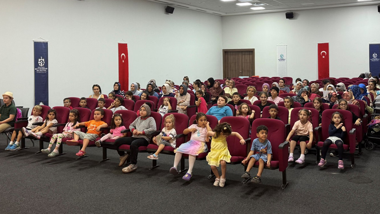 Büyükşehir'den miniklere ilk yardım eğitimi