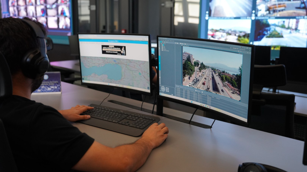 Başiskele Kavşak Projesi’nde trafik sürekli kontrol ediliyor