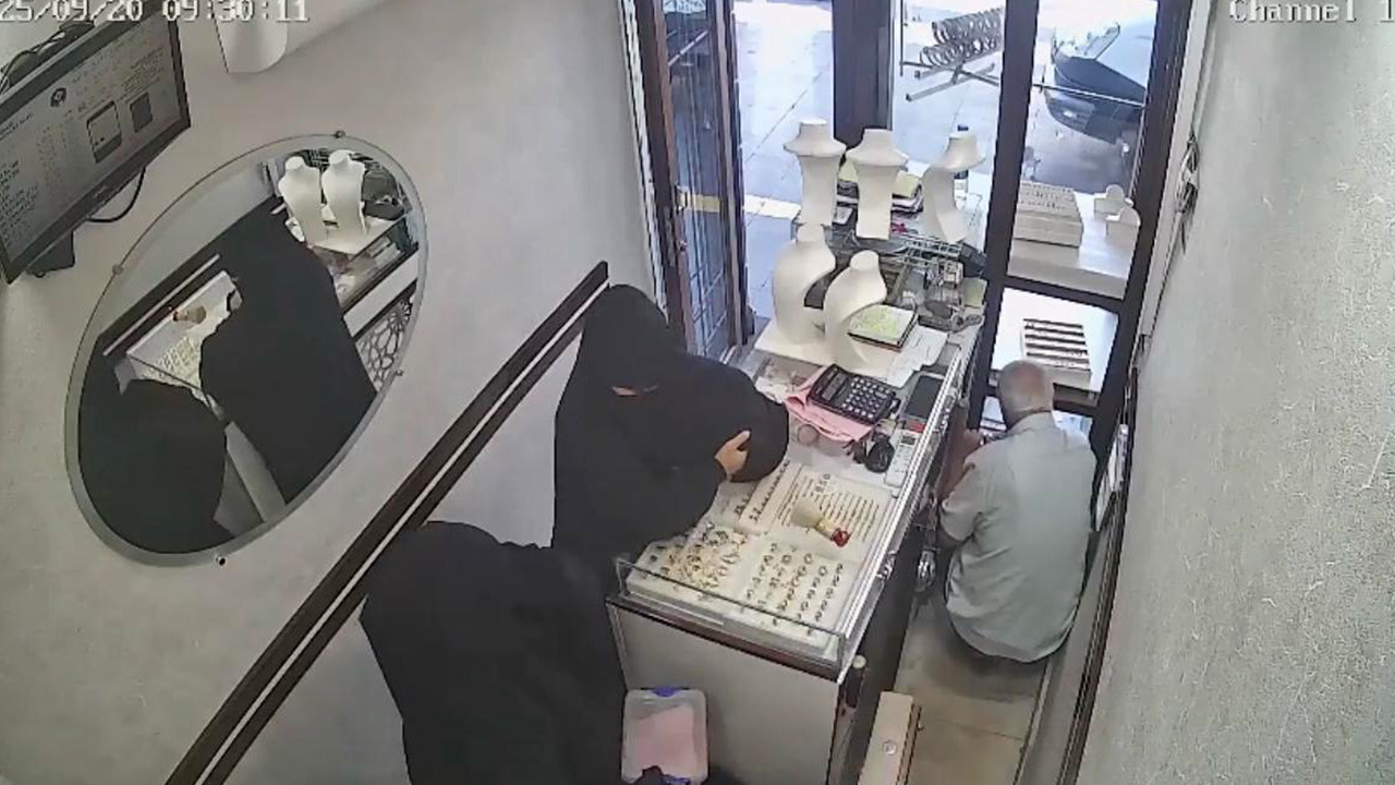 Diyarbakır'da akılalmaz kuyumcu soygunu!