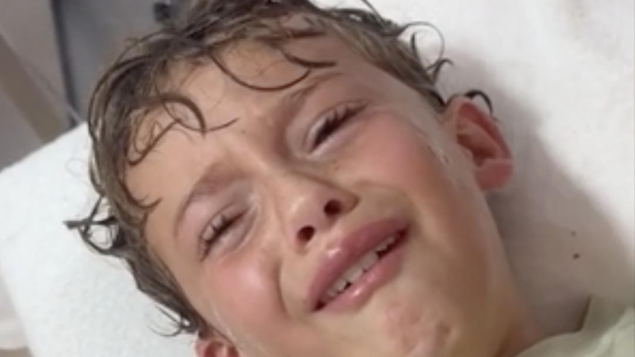 Akıl almaz olay! Kulağından çıkan şey küçük çocuğa kabusu yaşattı!