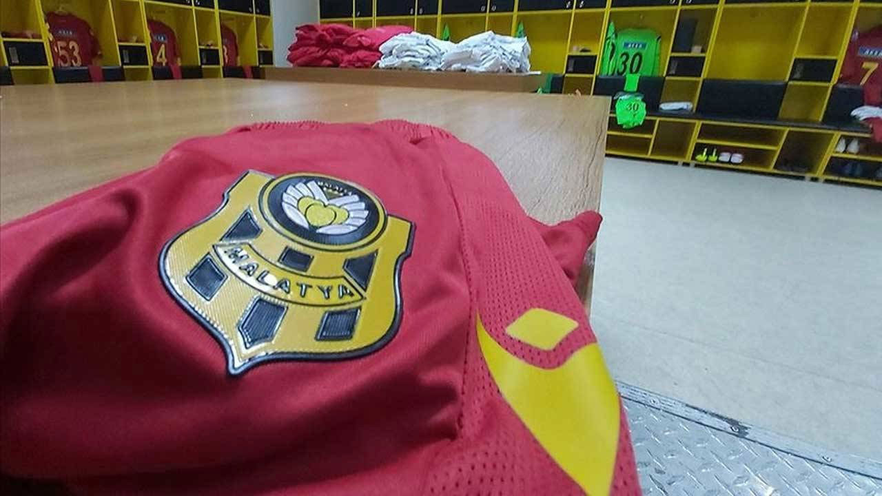 FIFA'dan Yeni Malatyaspor'a ceza: Eksi 36 puana düştü