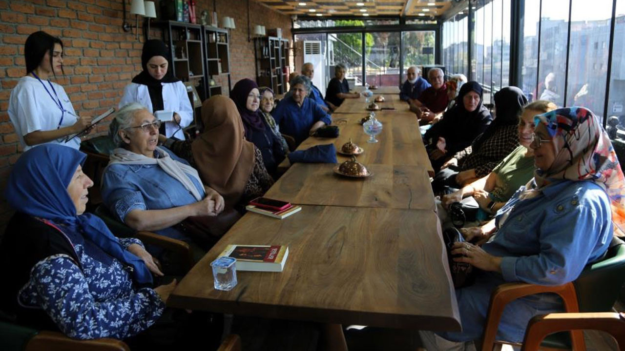 Kocaeli'nin 'çınarları' bu merkezi çok sevdi