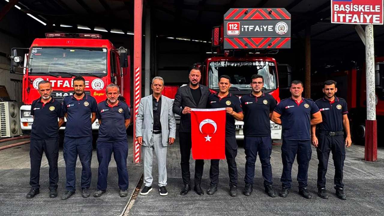 MHP Başiskele'den 'kahramanlara' anlamlı ziyaret