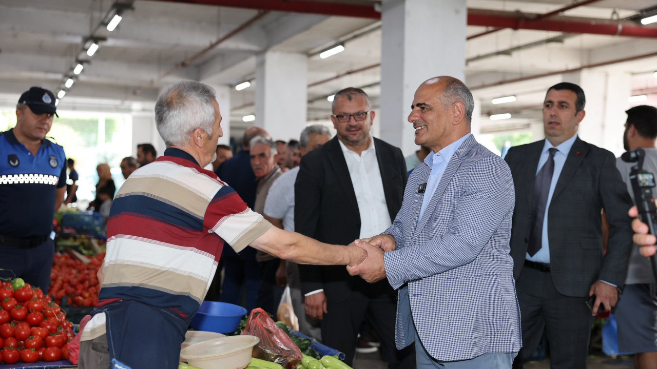 Şener Söğüt'ten pazar ziyareti