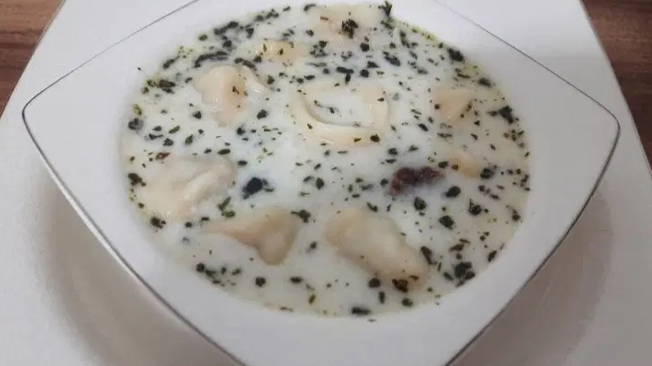 Gelinim Mutfakta Batman Şiş Börek Çorbası Tarifi 30 Eylül Salı || Şiş Börek Çorbası Nasıl Yapılır?