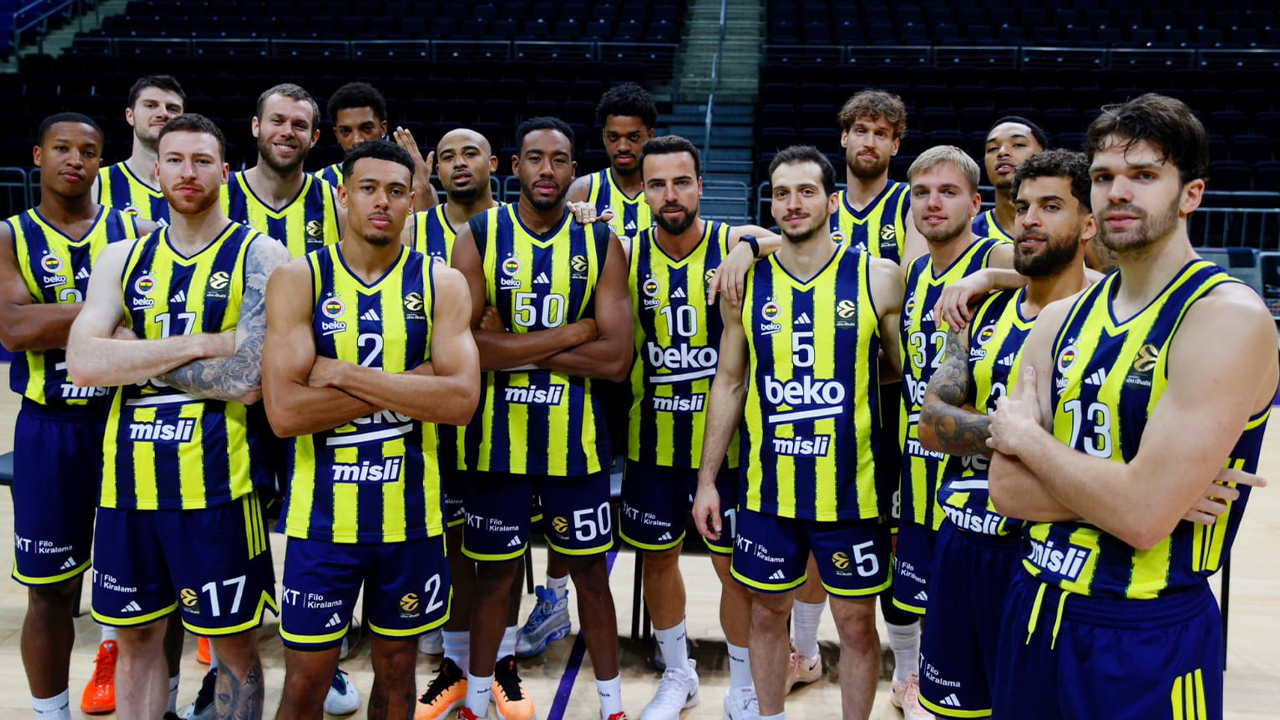 Fenerbahçe ve Efes yenilgi ile tanıştı!