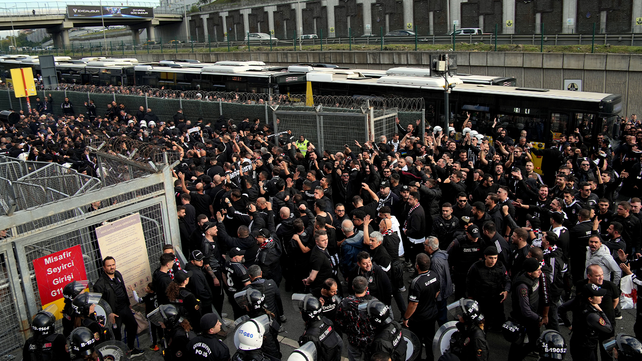Beşiktaş taraftarı, RAMS Park'ta!