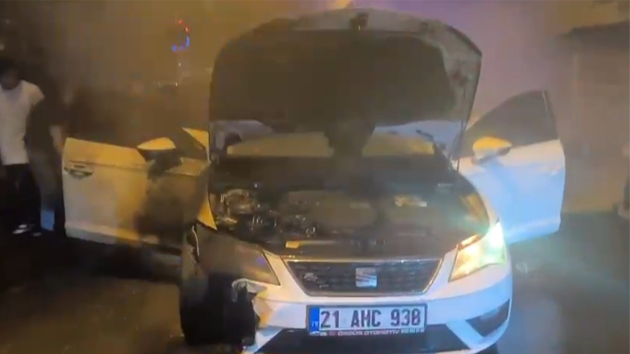 Seyir halindeki araç alev topuna döndü!