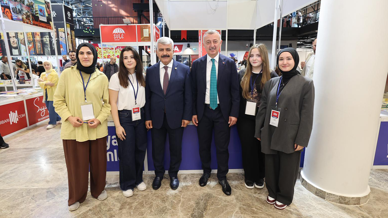 Tahir Büyükakın: Bu büyük şölen, her geçen gün daha da zenginleşiyor