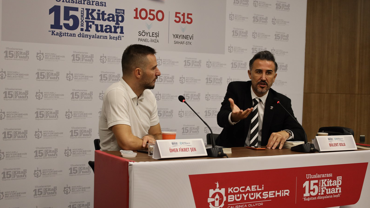 Kocaeli Kitap Fuarı’nda önce futbol sonra şiir konuşuldu