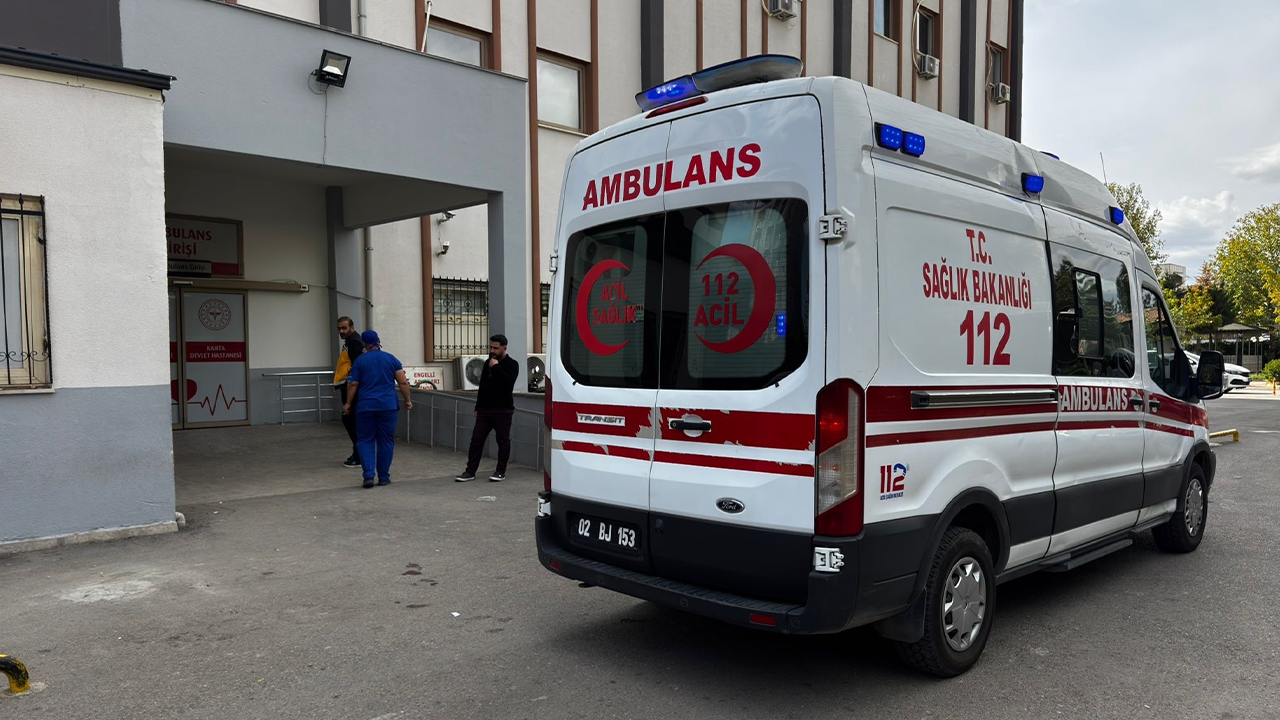 Adıyaman'da iki grup arasında bıçaklı kavga!