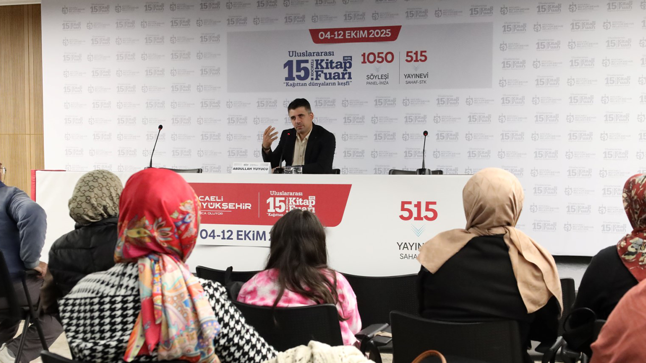 Kocaeli Kitap Fuarı birbirinden farklı konukları ile söyleşilere devam ediyor