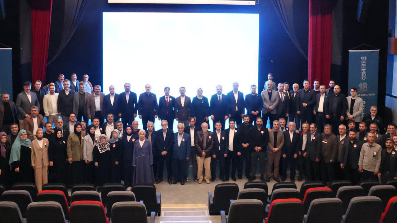 Kocaeli Valisi İlhami Aktaş, KİHMED 18. Olağan Genel Kurulu'na katıldı