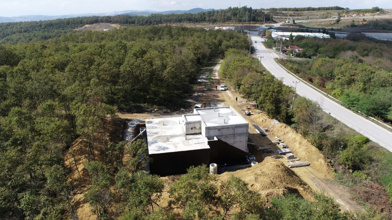 İSU yatırımlara devam ediyor... İzmit'in 6 mahallesinde yoğun mesai var