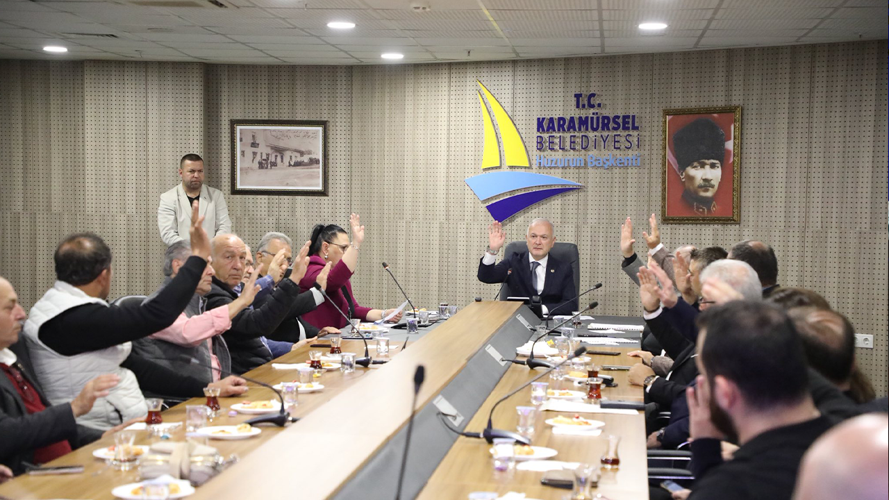 Karamürsel Belediye Meclisi’nin ekim ayı oturumu gerçekleştirildi