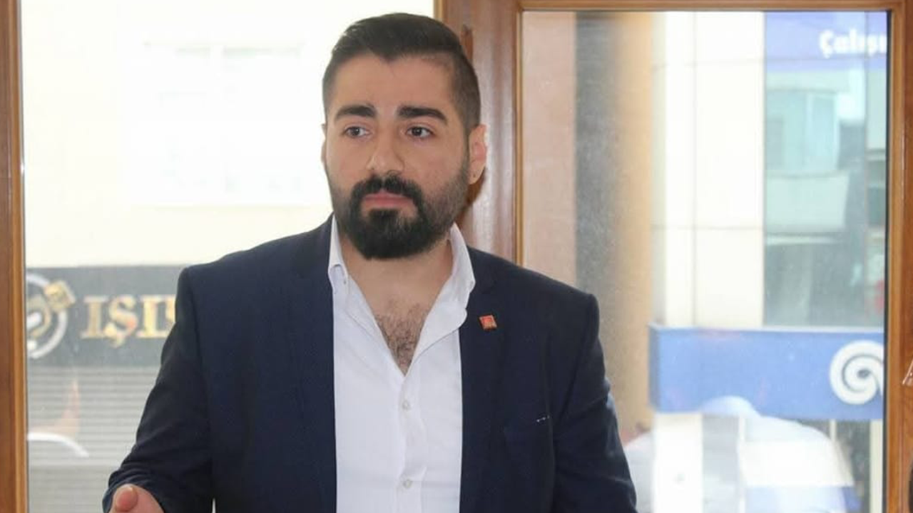 CHP Çayırova Gençlik Örgütü Eski başkanı Erdem Sünbül'den Arcan'a destek