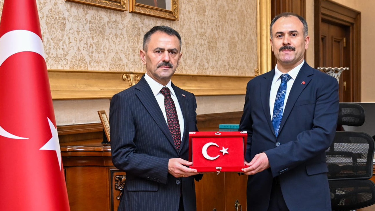 Bekir Türkmen, İlhami Aktaş'ı ziyaret etti