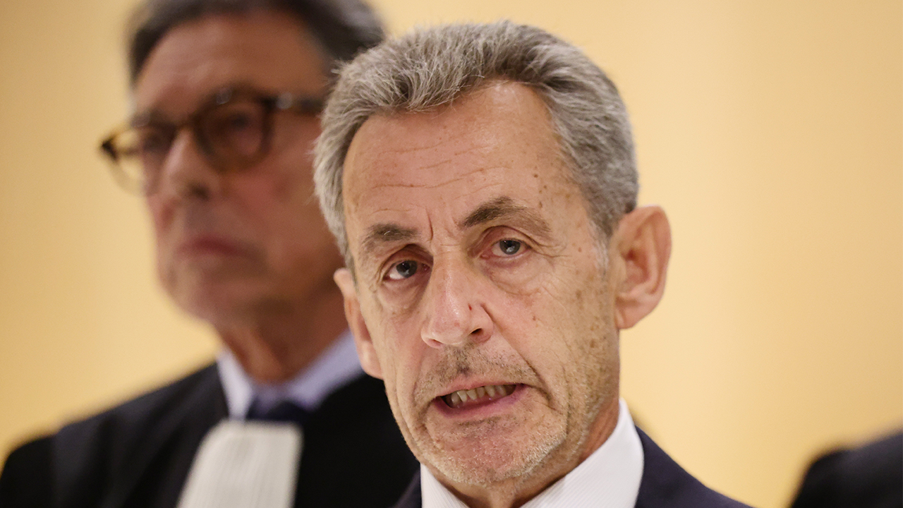 Nicolas Sarkozy yarın cezaevine girecek