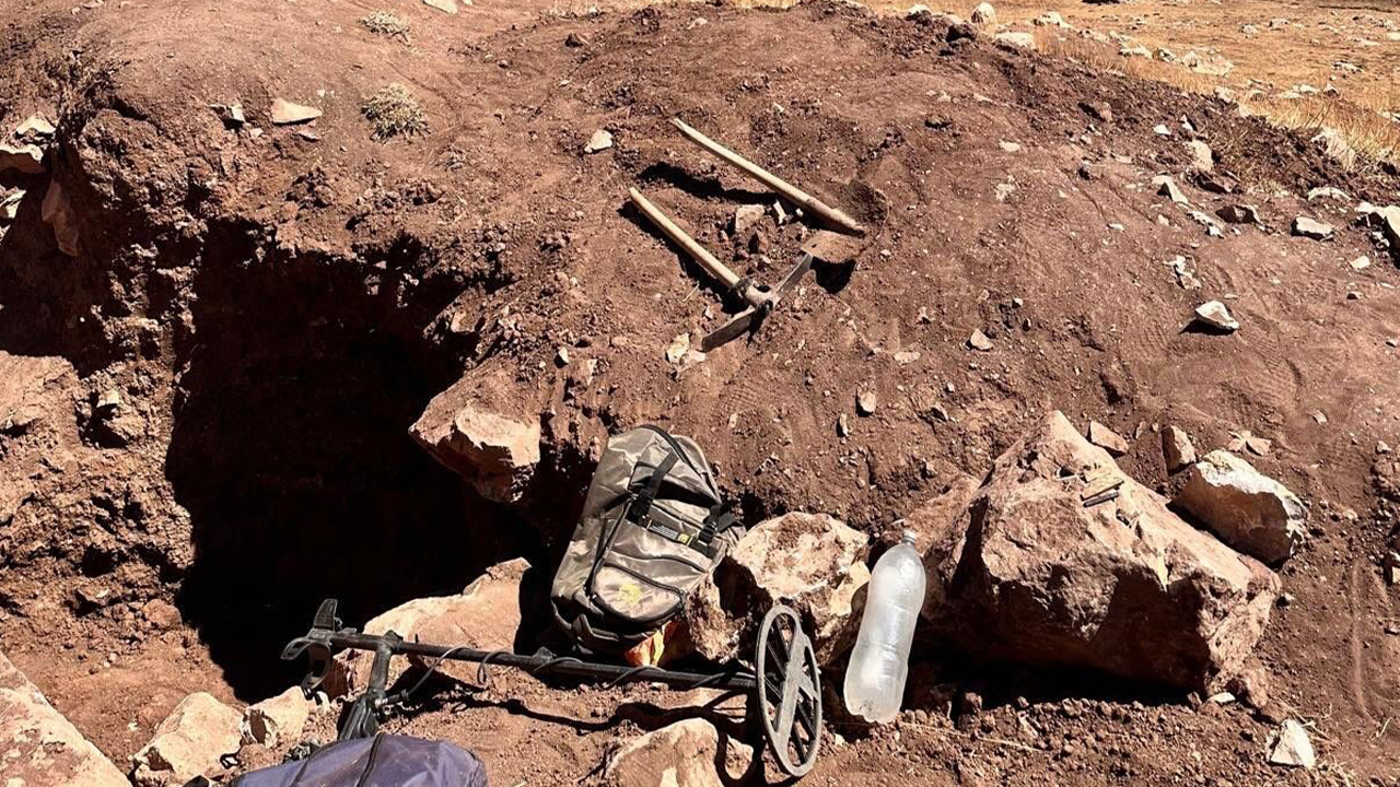 Van'da kaçak kazı operasyonu!