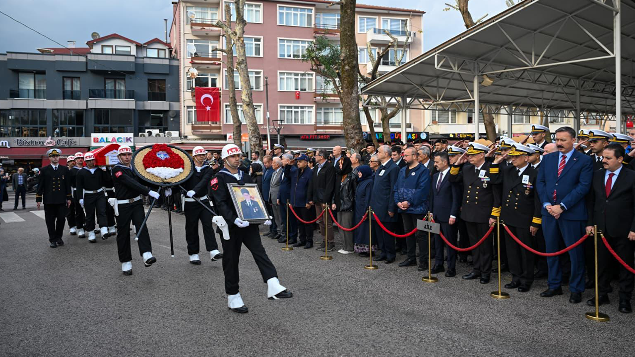 İlhami Aktaş, İsmail Kılınç'ın cenaze törenine katıldı