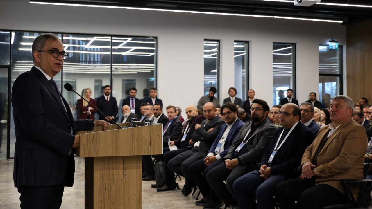 Kocaeli Büyükşehir Belediyesi'nden 'Kocaeli Ulaşım Mevzuatı Revizyonu Çalıştayı'