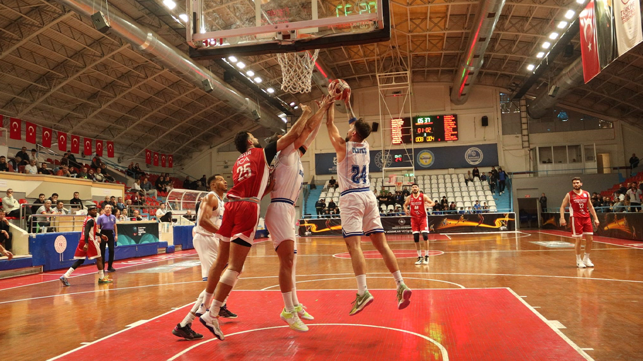 Kocaeli Büyükşehir Belediye Kağıtspor'dan Pizzabulls Cedi Osman Basketbol’a büyük fark! 93-78