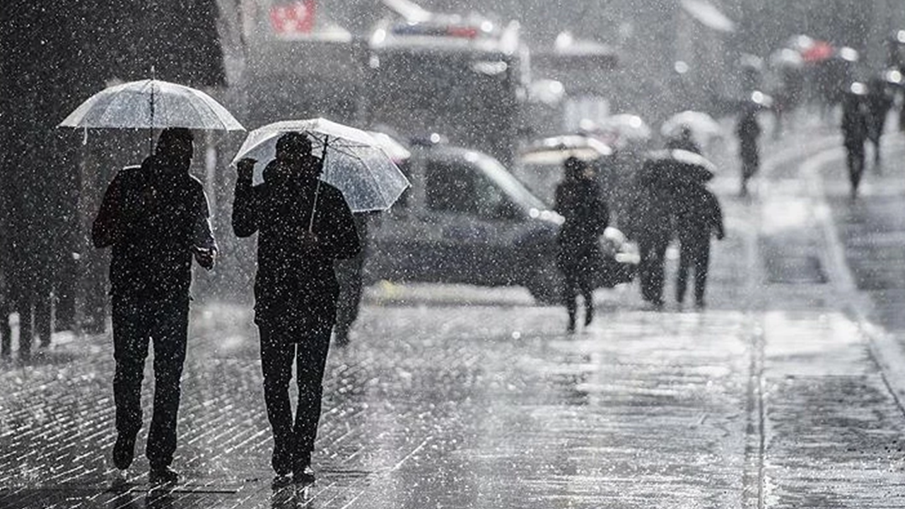 Meteoroloji sağanak yağış uyarısı geldi! Fırtına kapıda