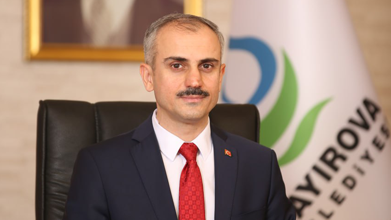 Çayırova Belediye Başkanı Bünyamin Çiftçi'den 10 Kasım mesajı