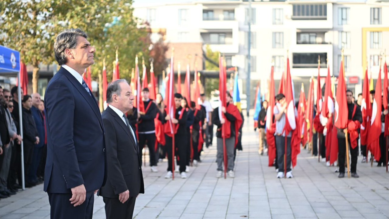 Kartepe 10 Kasım'da tek yürek!