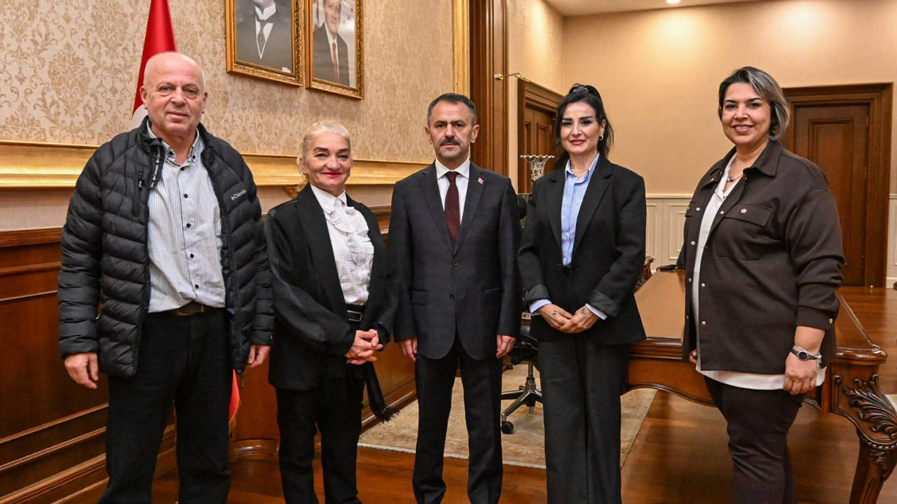 Kocaeli Valisi İlhami Aktaş vatandaşlarla bir araya geldi