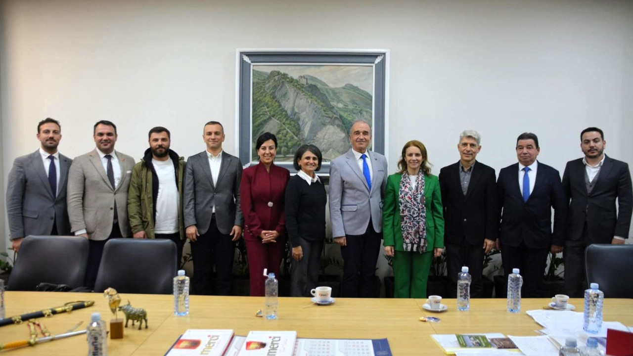 Kocaeli'den Asenovgrad’a kardeş şehir eli