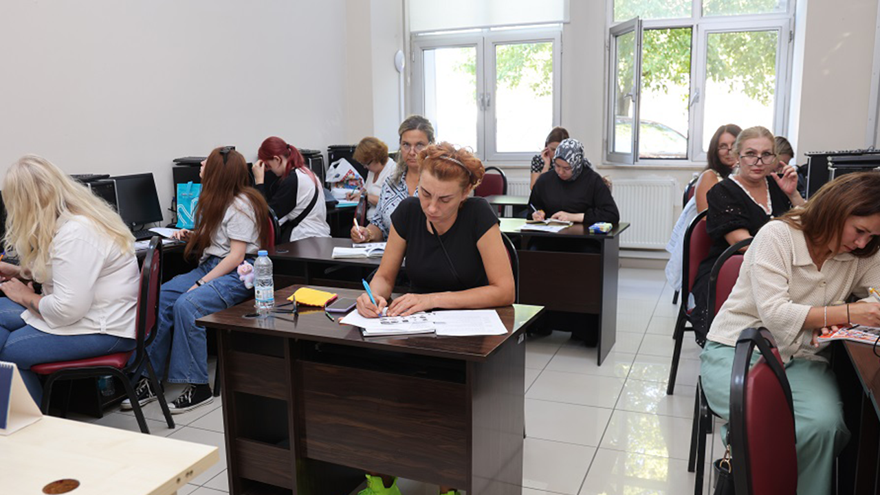 KO-MEK’ten yabancı dil eğitimi!