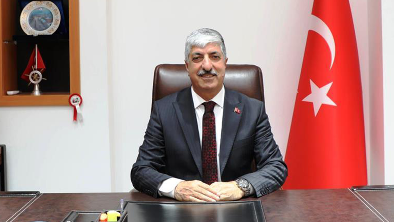 Ramazan Ömeroğlu’ndan 24 Kasım Öğretmenler Günü mesajı