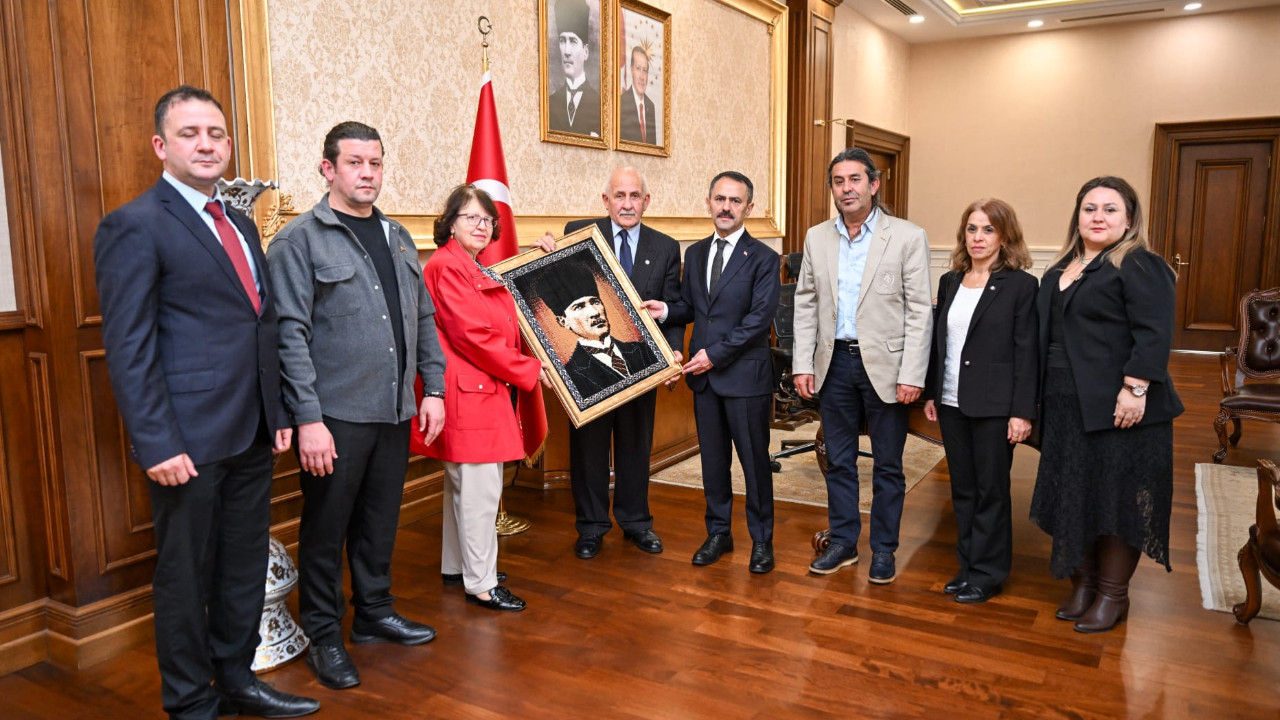 Atatürkçü Düşünce Derneği'nden İlhami Aktaş'a ziyaret