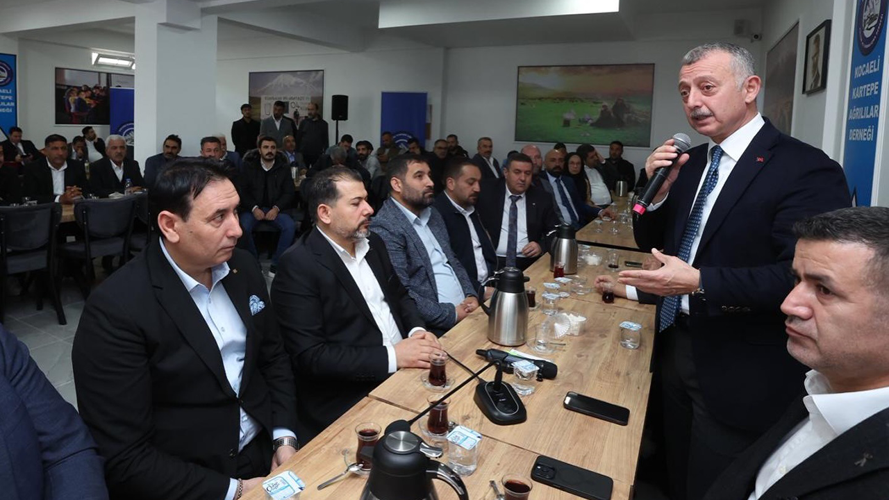 Tahir Büyükakın'dan Ağrılılar Derneği'ne ziyaret