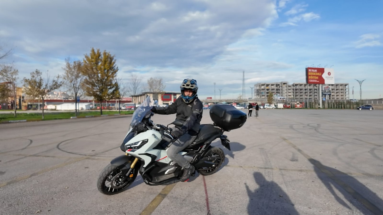 YS Akademi’den Uras Ege’ye destek için ileri sürüş eğitimi