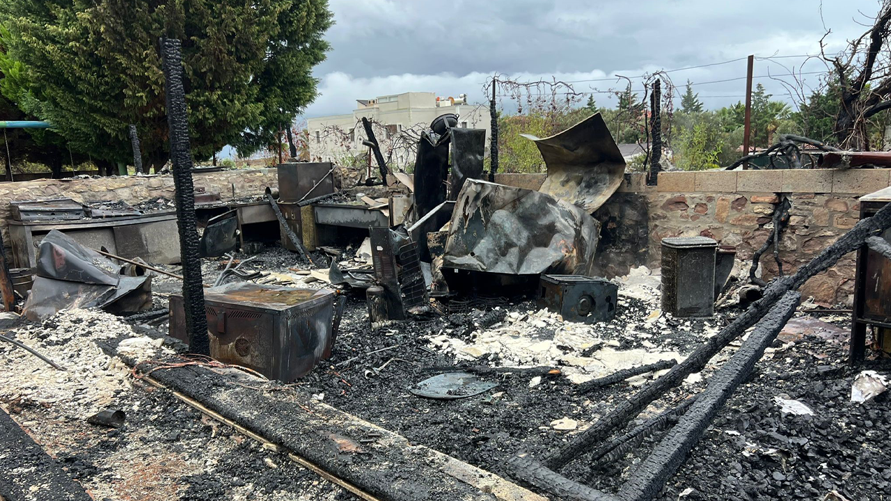 Çanakkale'de otel yangını!