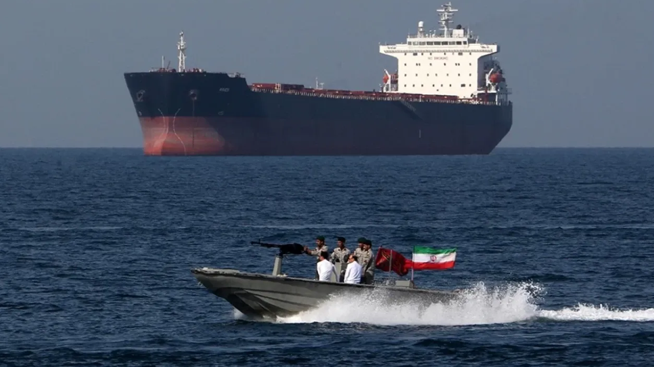 İran’da kaçak akaryakıt operasyonu